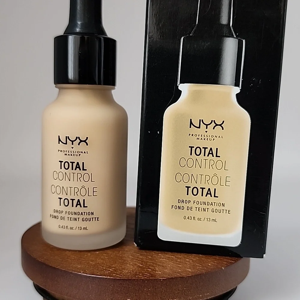 NYX Total Control Drop Foundation- TCDF08